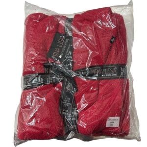 Aegean Apparel 2 Piece Cozy Set Red Silver Plush Blanket Wrap & Socks 25x80” NWT